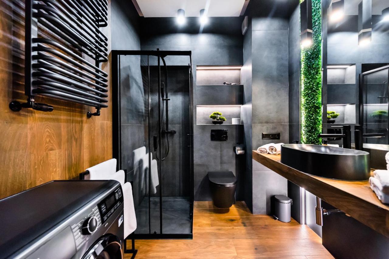 New Praga Ladies' & Gentlemen'S Apartments Warsaw Ngoại thất bức ảnh
