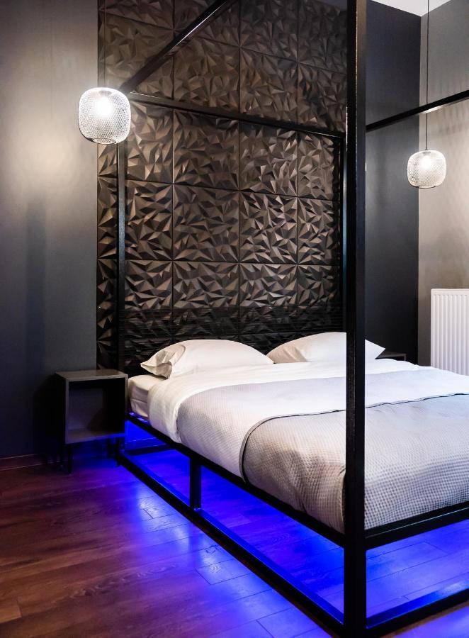 New Praga Ladies' & Gentlemen'S Apartments Warsaw Ngoại thất bức ảnh